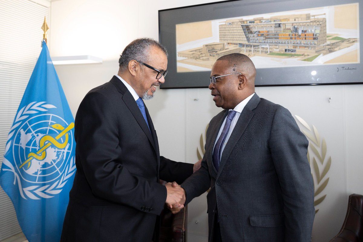 DrTedros's tweet photo. Good meeting with Ambassador Domingos Estevão Fernandes, on #Mozambique’s work to boost local manufacturing capacities for medicines. I look forward to supporting the upcoming @MIHExpo, which will be a powerful platform to advocate further for domestic production in Africa. 

Inequitable access to vaccines and other medical products during #COVID19 underscored why it is critical for increased investment in local manufacturing, and @WHO continues to support countries to tackle this issue.

Obrigado Mozambique for your leadership on this critical issue.