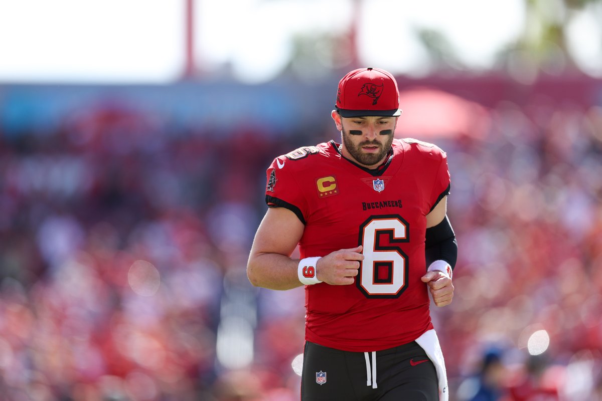 CaesarsSports's tweet image. A bettor in Nevada wagered $6K on the Tampa Bay Buccaneers (+1600) to win the NFC 🏴☠️
Potential Payout: $102,000