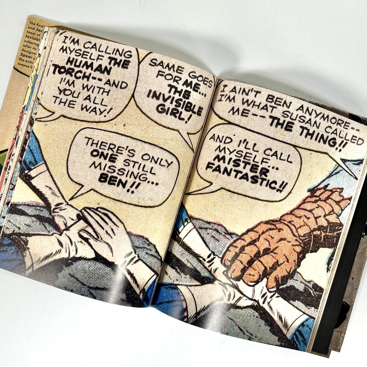 AbramsComicArts's tweet image. Mister Fantastic, Invisible Woman, Human Torch and the Thing are back and we have three Fantastic Four graphic novels you should check out!
🔥Fantastic Four Full Circle: An original Marvel Comics graphic novel starring the Fantastic Four, written and illustrated by renowned,…