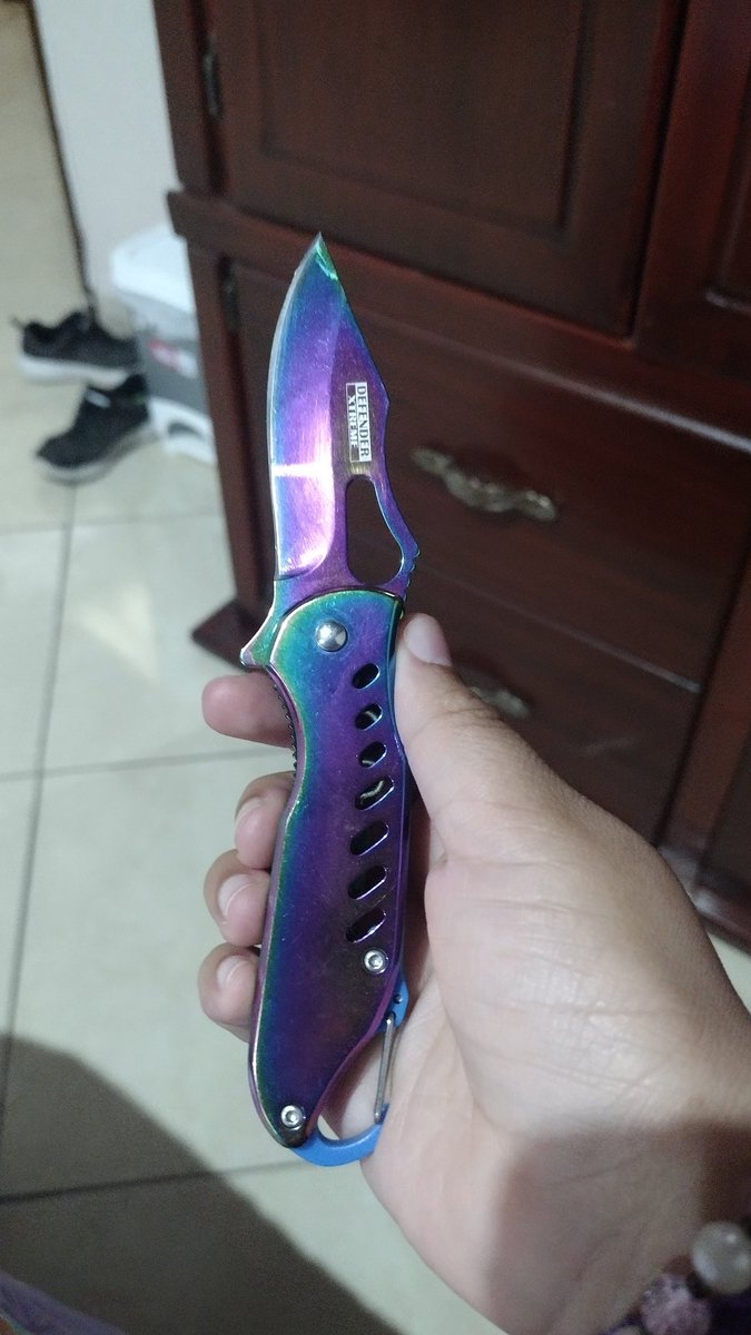 Andhhko's tweet image. Sick ass blade I got
