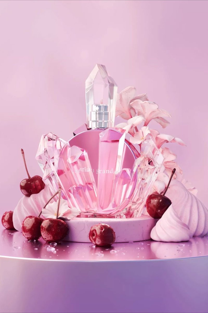 thecheeries's tweet image. Rank your top five favorite Ariana grande perfumes
Mines is:
Mod Vanilla
Sweet Like Candy
Thank u, next 2.0
Cherry Eclispe (REM 2.0)
Mod Blush (New Peak)