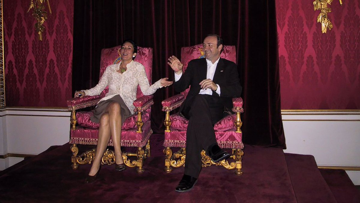 <a href="/TheInsiderPaper/">Insider Paper</a> Kevin Spacey and Ghislaine Maxwell sitting on the British throne