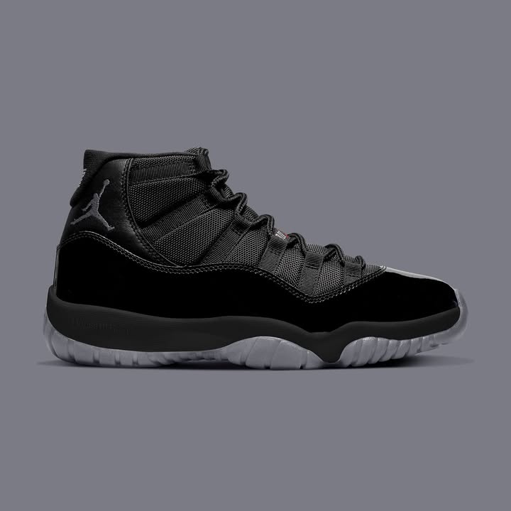houseofheat's tweet photo. Air Jordan 11 "Shadow" Concept° https://t.co/RnmE1fdyp4
