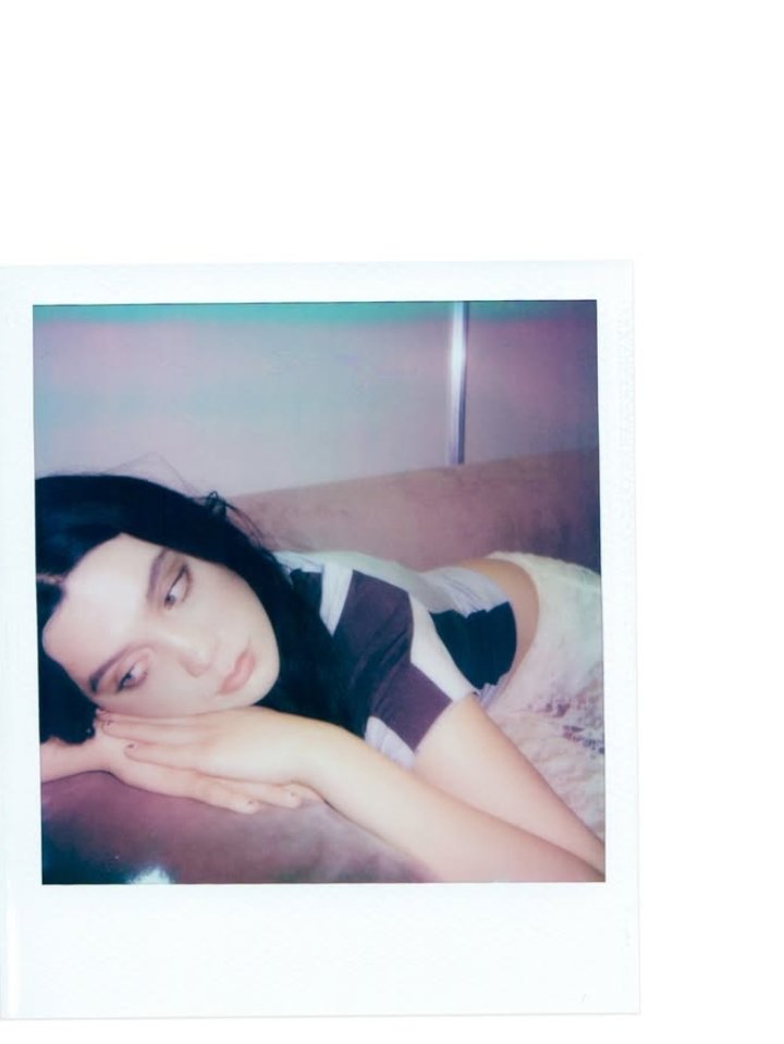 alessiportugal's tweet image. polaroids da alessi via @/soapscott 🤍🩰