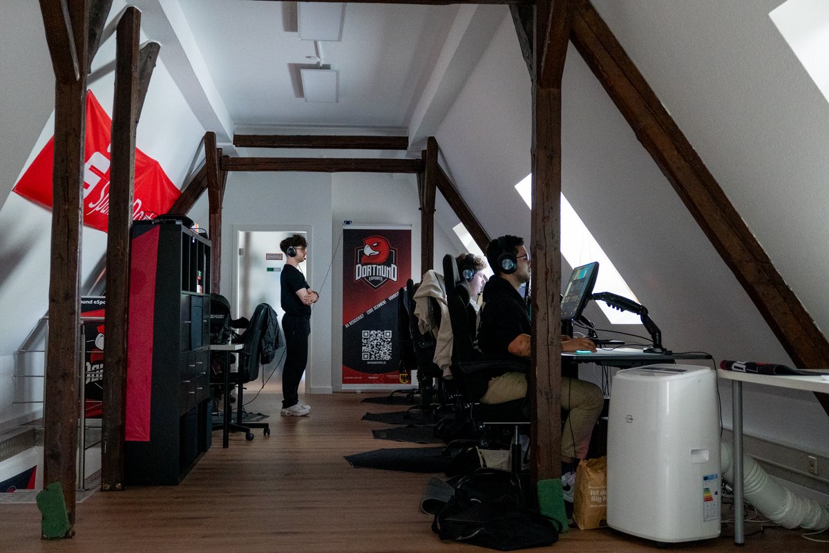 Dortmund eSports tweet media