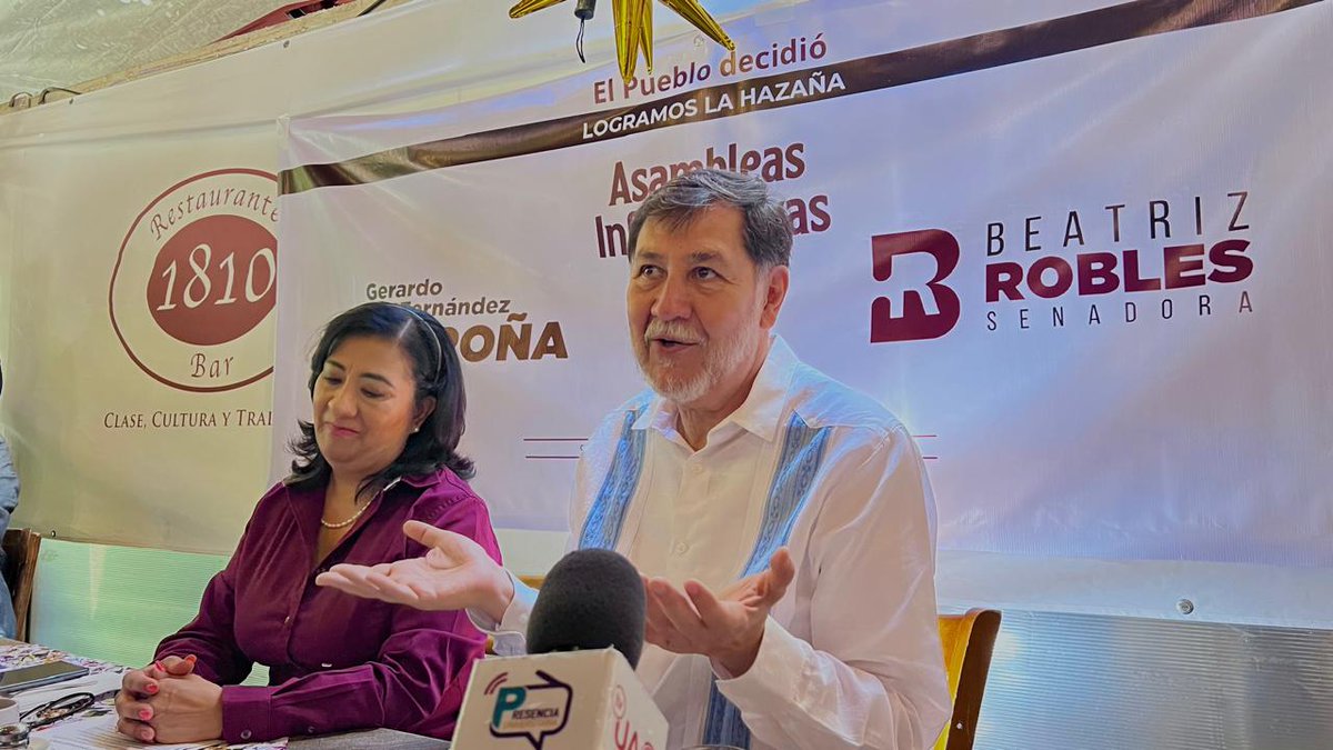AlertaQro's tweet image. 🟤🟤 Tendrá #Morena evento político 🪧📢 para cerrar filas rumbo a #elecciones de 2027
🗣️ El presidente del senado, Gerardo Fernández dijo que reunirá a Santiago Nieto, Gilberto Herrera, Luis Humberto Fernández y Beatriz Robles
Te contamos aquí ⤵️
wp.me/p8iMZT-XkC