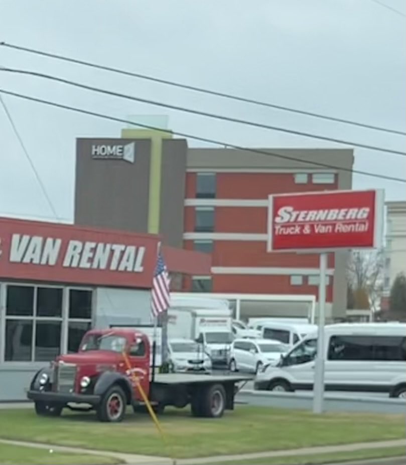 FredButt6's tweet image. You’re post on ERB trucking reminded me of these pictures of a KB-5 at Sternberg IH truck rental location in Louisville in 2023 deliveries @OneTonScoutII