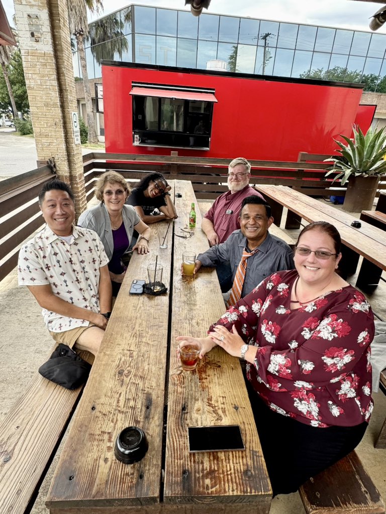 shreek_mandayam's tweet image. As is tradition, the final meeting of the year of the #TXST Run to R1 Commission is at Zelick’s to celebrate a year of hard work!
#TxStateResearch
