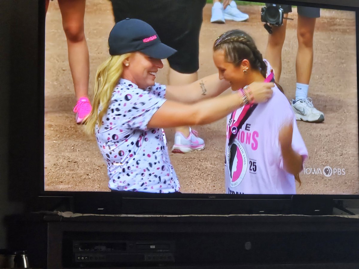 BTFastpitch's tweet image. Yippee! Congrats, @JerseyMetz! π
I loved getting to watch you & your Williamsburg team all week! Enjoy celebrating your 3-PEAT together! π₯°
I'm so proud of how hard you've worked...through highs and lows...to get the chance to lead your team on this big stage! π₯π€π₯³π
