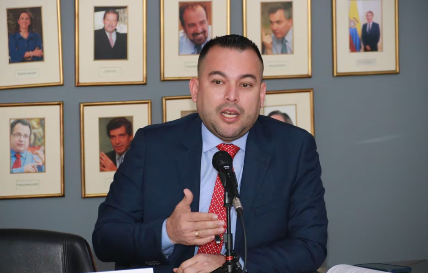 ifmnoticias's tweet image. MinMinas anunció que proyecto para reformar tarifas de energía será radicado el 11 de agosto
@MinEnergiaCo @PalmaEdwin
Vea la nota ifmnoticias.com/minminas-anunc…