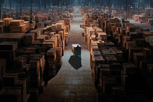 imryh's tweet image. I’m getting a new work computer next week. So, I went to backup and clear out my desktop, and was pleasantly surprised by how quick it was. Then, I remembered:
My desktop My downloads folder