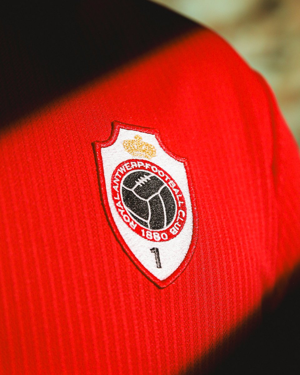 Tijdens onze wedstrijd tegen Union was op beelden te zien dat twee 'fans' racistische gebaren maken in de richting van Promise David van Union. RAFC distantieert zich van dit laakbare gedrag en veroordeelt het stellig. Samen met de bevoegde instanties zullen we er alles aan doen