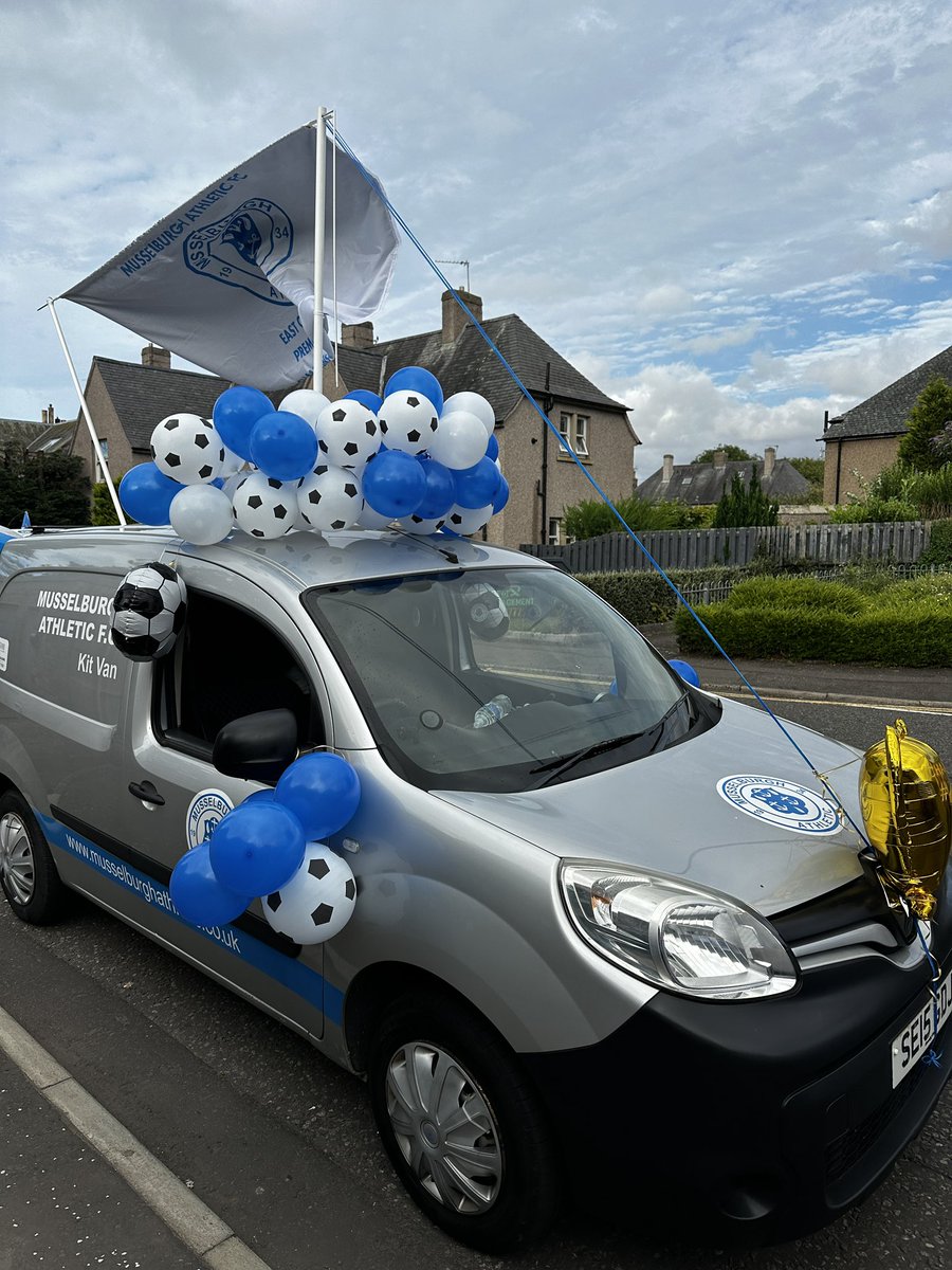 MusselburghAth's tweet image. Big thanks to everyone who gave us a cheer and a wave at tonight’s @MussFestival parade! 

See you all tomorrow at Olivebank! 

#MonTheBurgh 💙