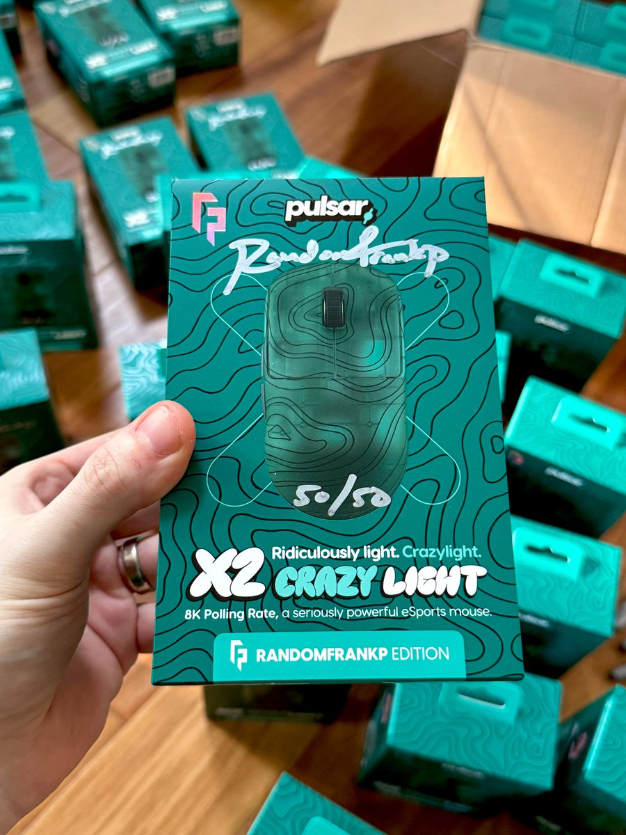 randomfrankp's tweet image. 50 exclusive signed Crazylight units for tomorrows Whatnot stream!