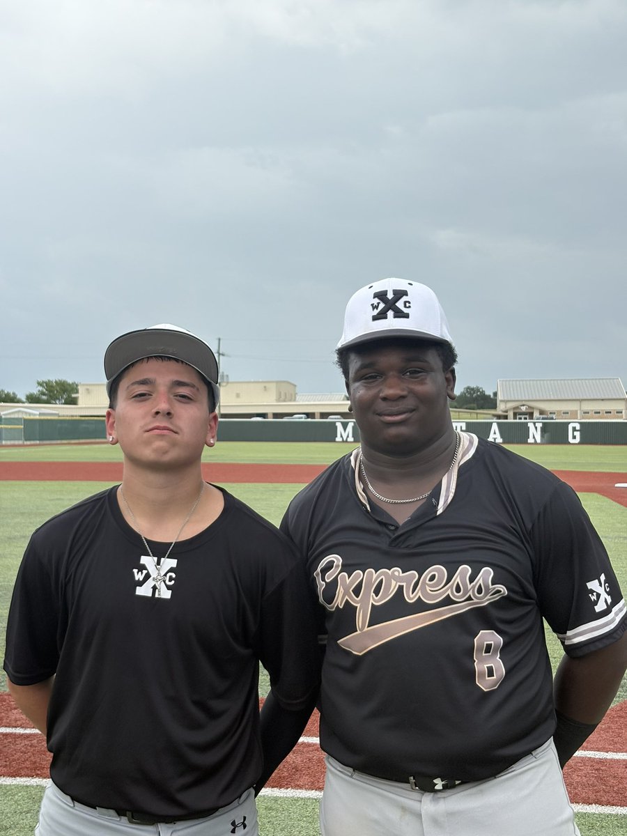 🚨Co-Players of the Game🚨

Jaysen Guttierez (Randle-2027)
2 IP
1 H
4 SO
3 BB
0 ER

Layden Wynn (Wharton-2027)
1-2 2B
2 RBI
2 R
1 BB

Wharton County Express 18U 10
Northside 18U White 0