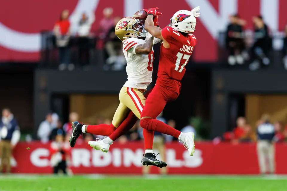 Eric_Branch's tweet image. #49ers practice report:
* Renardo Green’s injury a reminder of CB depth concerns
* More-assertive Mac Jones takes first-string snaps with Brock Purdy away
* Kicker update: "I think they could have kicked a little better today.”
sfchronicle.com/sports/49ers/a…