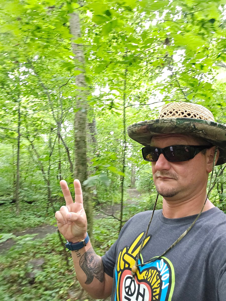 CryptikRiK's tweet image. Take a Hike.