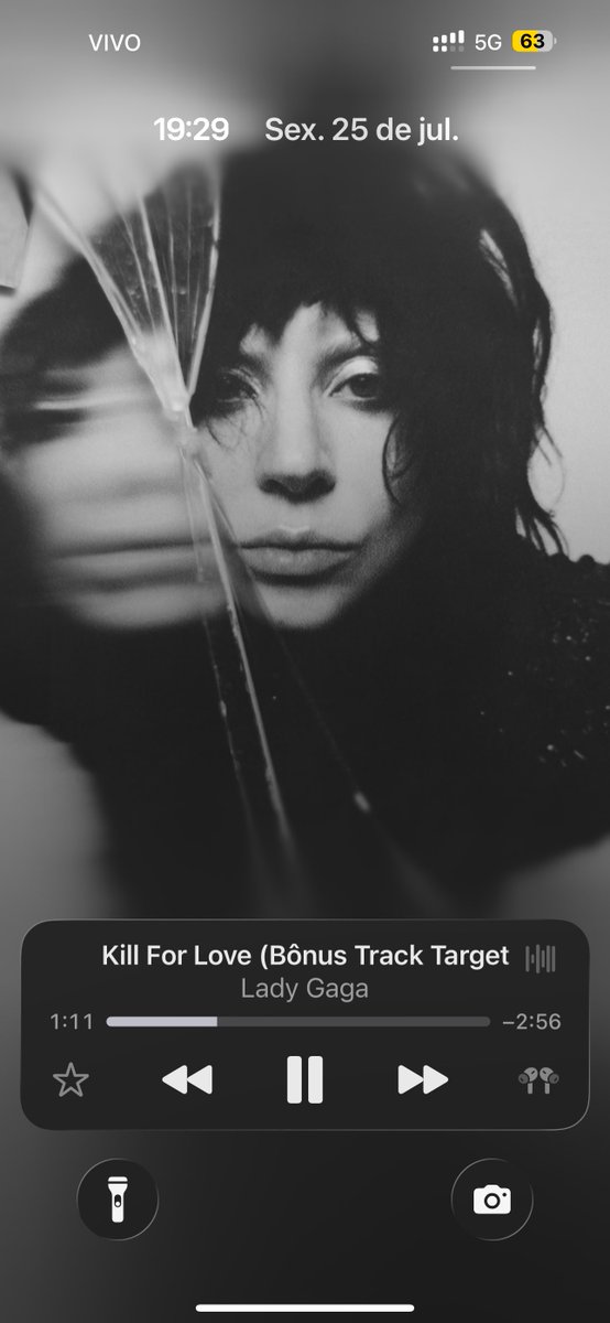 tio_victor_'s tweet image. Kill for love na apple music já está aparecendo o canvas do Mayhem 👀👀👀👀