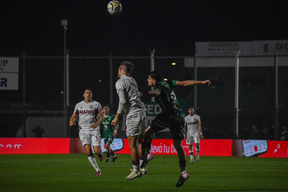 CASarmientoOf's tweet image. 🏆 #TorneoBetano - Clausura 2025 / ⏱️ 30'PT
🟢 #Sarmiento 0️⃣ - ⚪ Lanús 1️⃣
#DaleVerde 🇳🇬