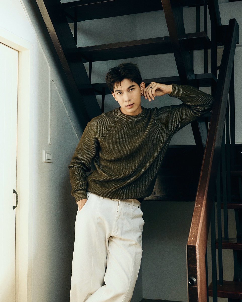Mayramewlions's tweet photo. Good Mewning
May God illuminate you with his light, guide you with his wisdom, and bless you with his love. Have a beautiful weekend, Mew and Mewlions. 

@MSuppasit
#MewSuppasit
#มิวศุภศิษฏ์ https://t.co/2Q0FnnZztw