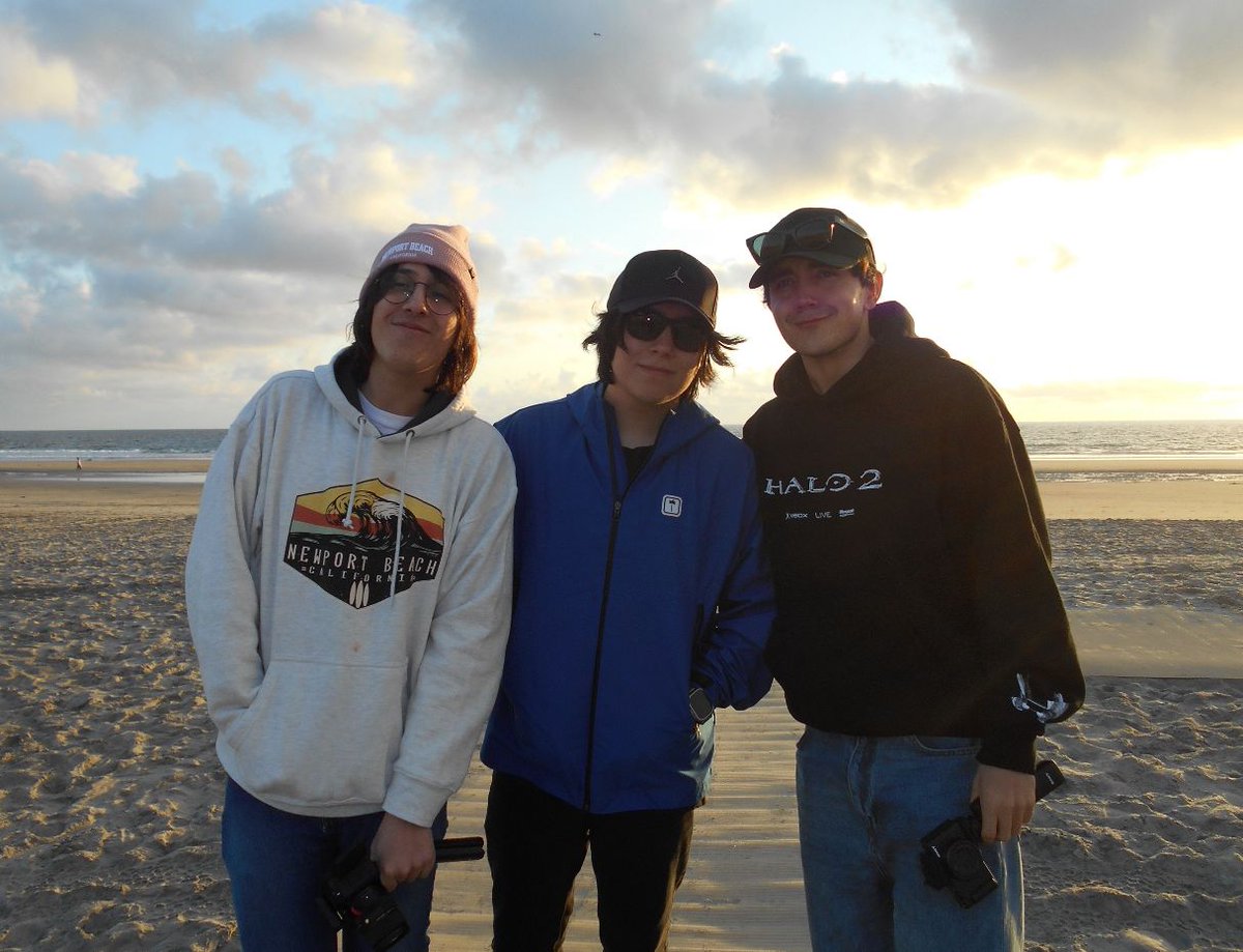kaiiuck's tweet image. Ya sacate un IRL con estos dos @Quackity