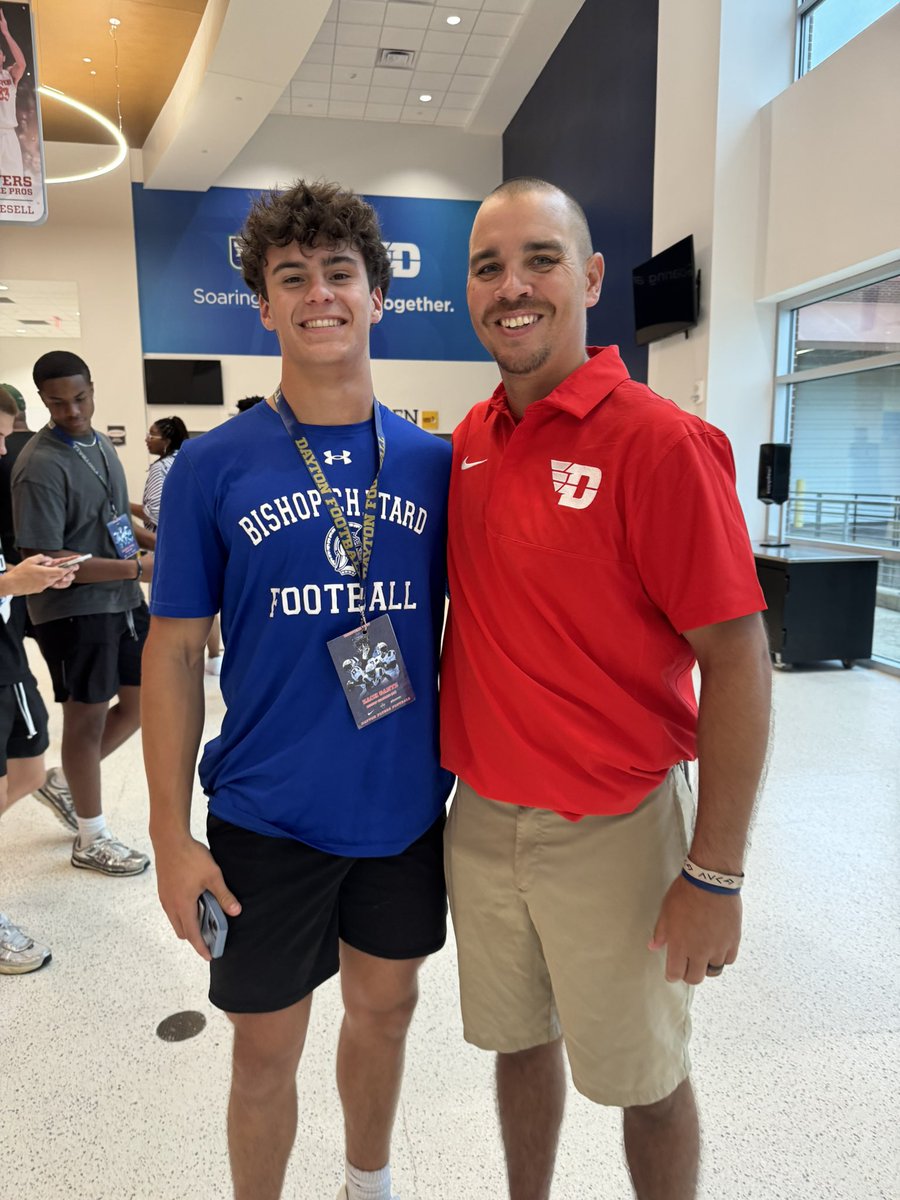 gantz_zach's tweet image. Had a really great time at @DaytonFootball today. Thank you @John_bowes_, @CoachHorch, @CoachFlaherty4, and @CoachWhalen59 for an amazing tour of the campus and facilities!! Excited to get back on campus soon and will continue to work to get 1% better each day.