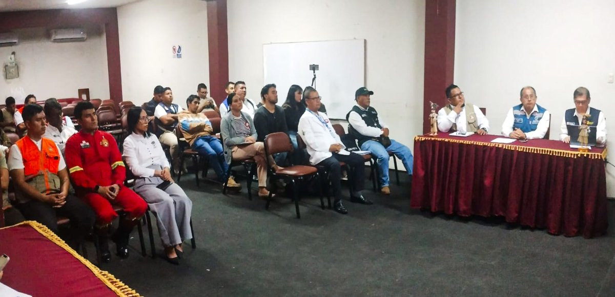 CENEPRED's tweet image. 📌Huánuco | El #CENEPRED presentó los resultados de la Evaluación de Riesgos por inundación fluvial en Tingo María, en el marco del Proyecto ENANDES.

📝Nota 👉 gob.pe/n/1215136

¡Prevención realizada, población asegurada!
#Prevención #GestiónDelRiesgo #CenepredPerú