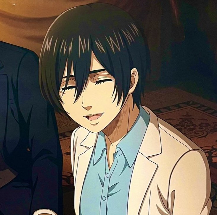 mikasagallery's tweet image. Today I present you with a smiling Mikasa. Tomorrow? who knows....