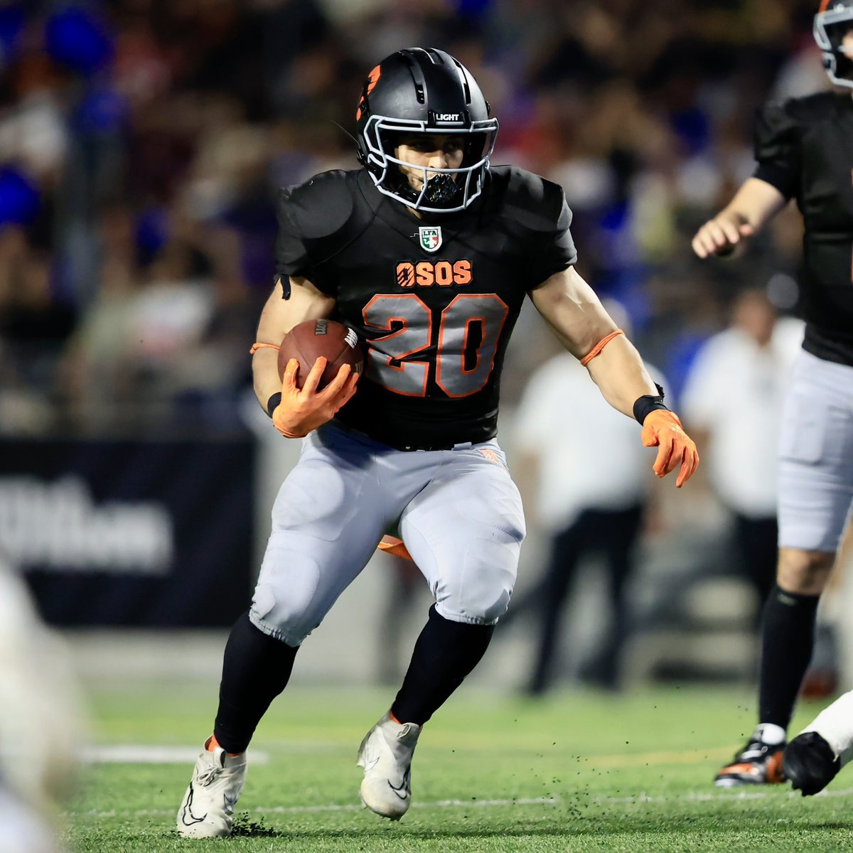 LFA Mex (@lfa_mex) on Twitter photo Su velocidad, visión y determinación lo han convertido en una pieza clave en la ofensiva del equipo, Axel Montini RB #20 de los <a href="/OsosLFA/">Osos Monterrey Football</a> . 🐻💨🏈
#KeyPlayersLFA2025
#SigueLaLFA #LFA2025 #MásEmociones #MásLFA #AficiónLFA Su velocidad, visión y determinación lo han convertido en una pieza clave en la ofensiva del equipo, Axel Montini RB #20 de los <a href="/OsosLFA/">Osos Monterrey Football</a> . 🐻💨🏈
#KeyPlayersLFA2025
#SigueLaLFA #LFA2025 #MásEmociones #MásLFA #AficiónLFA
