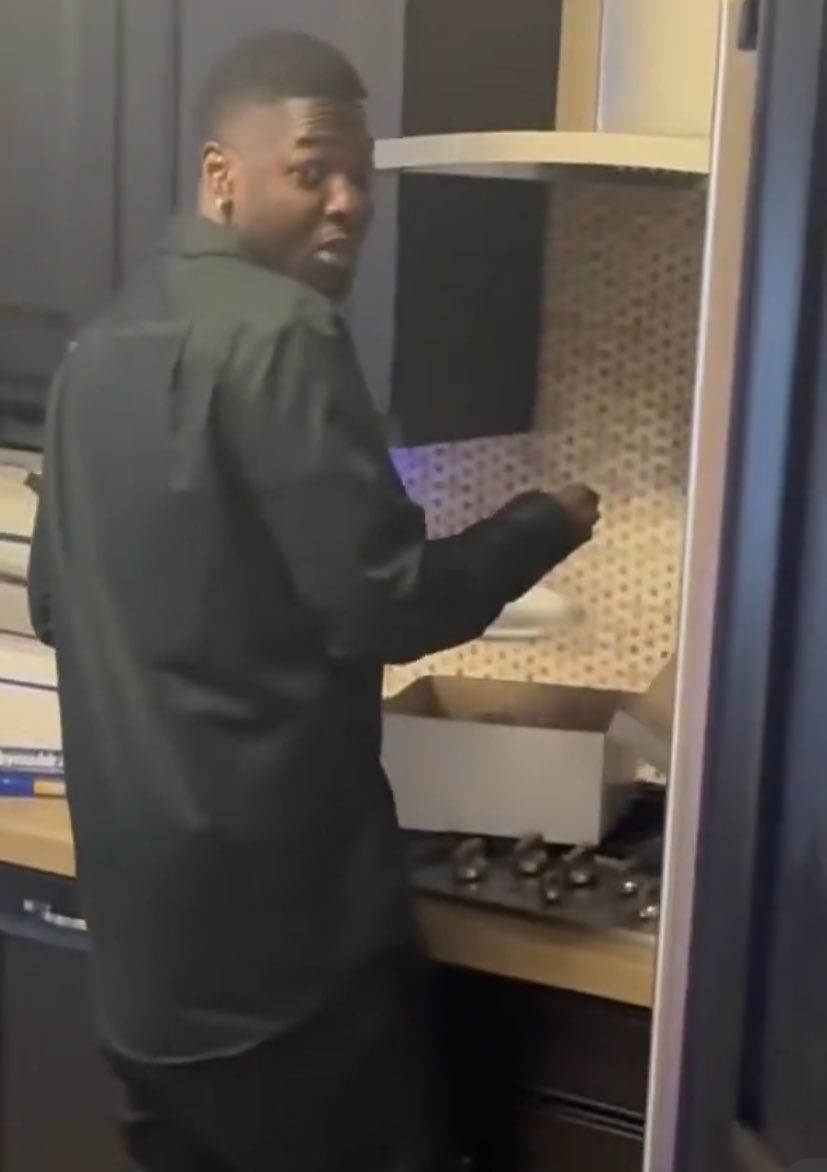 Tsukuyomi👁️ tweet media