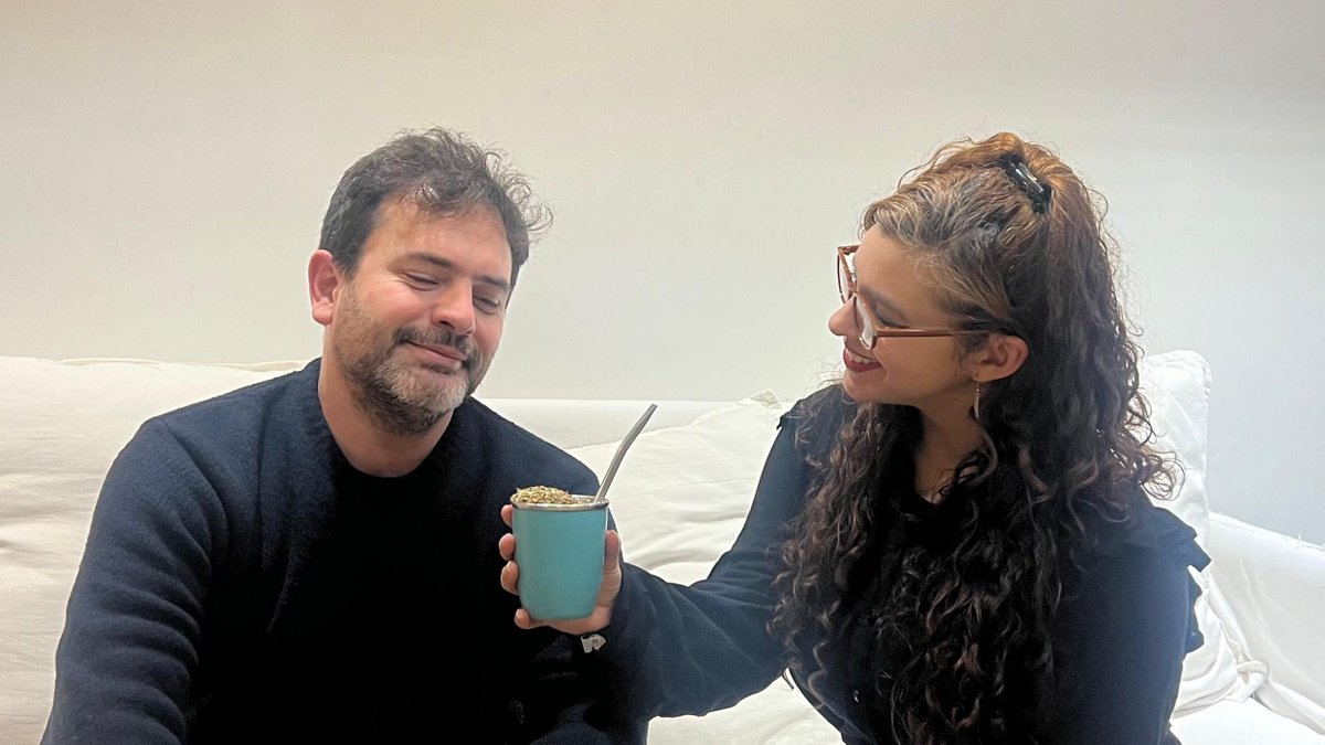 [#AHORA]

YA EMPEZÓ #AOTRACOSAMARIPOSA!! DALE QUE ES VIERNES BATERFLAISSS🦋

🔴EN VIVO ACÁ: youtube.com/watch?v=4lA-dk…

#fmrockandpop #nosgustaelrock #rockandpop40años