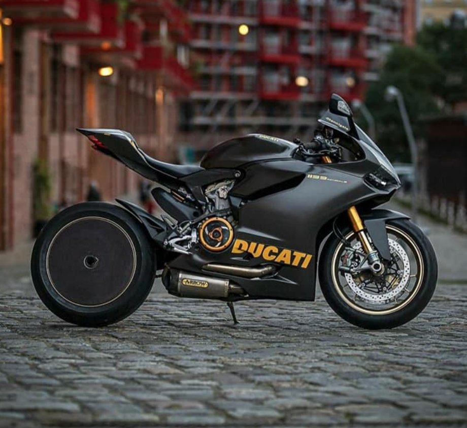 MoreMotorcycles's tweet image. #Ducati Panigale 1199