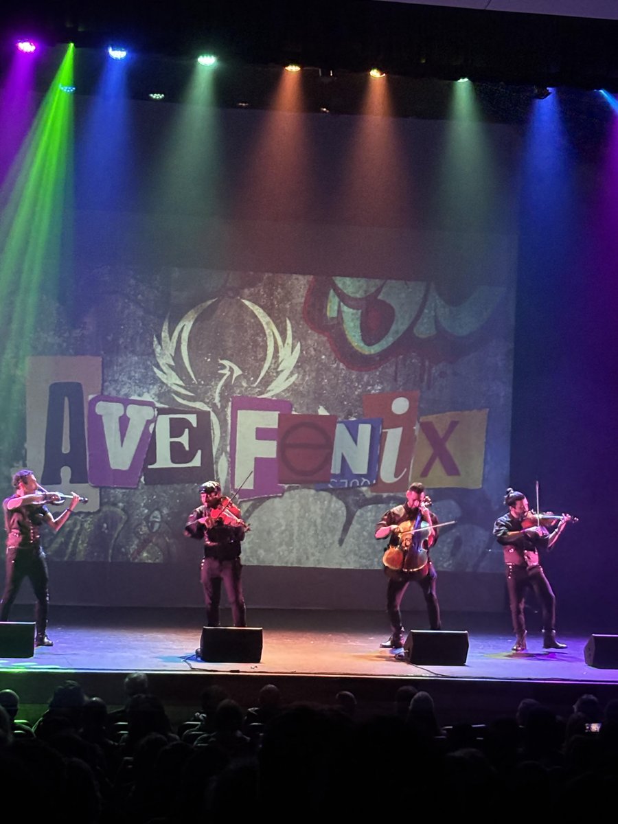 obolocultural's tweet image. Ave Fénix – Cuerdas paralelas
Sala Cesar Campodónico del Teatro El Galpón
by María José Pieri @majo70 @teatroelgalpon cooltivarte.com/portal/ave-fen…