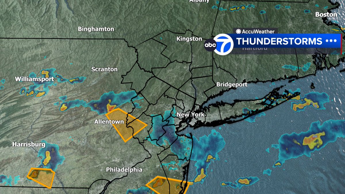 BrittanyBabc7's tweet image. A severe thunderstorm warning has been issued. Go to abc7ny.com/weather/alerts/ for more details.