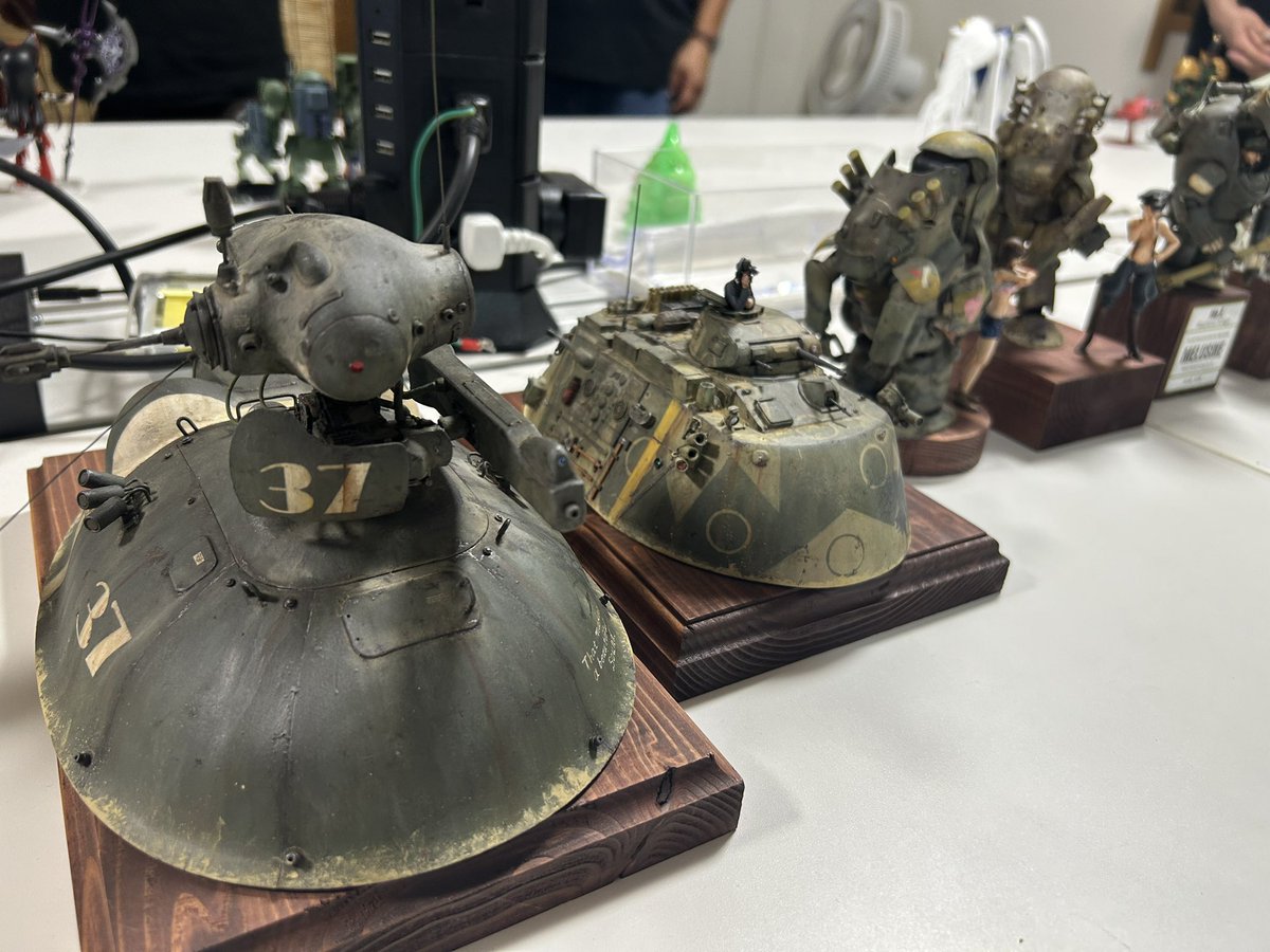 VINDOCq3jDku4E5's tweet image. 昨日の定例会で皆さんの力作にパワーを戴きました。秋の展示会に向けてメカコレ頑張ります😤

#狸模型会