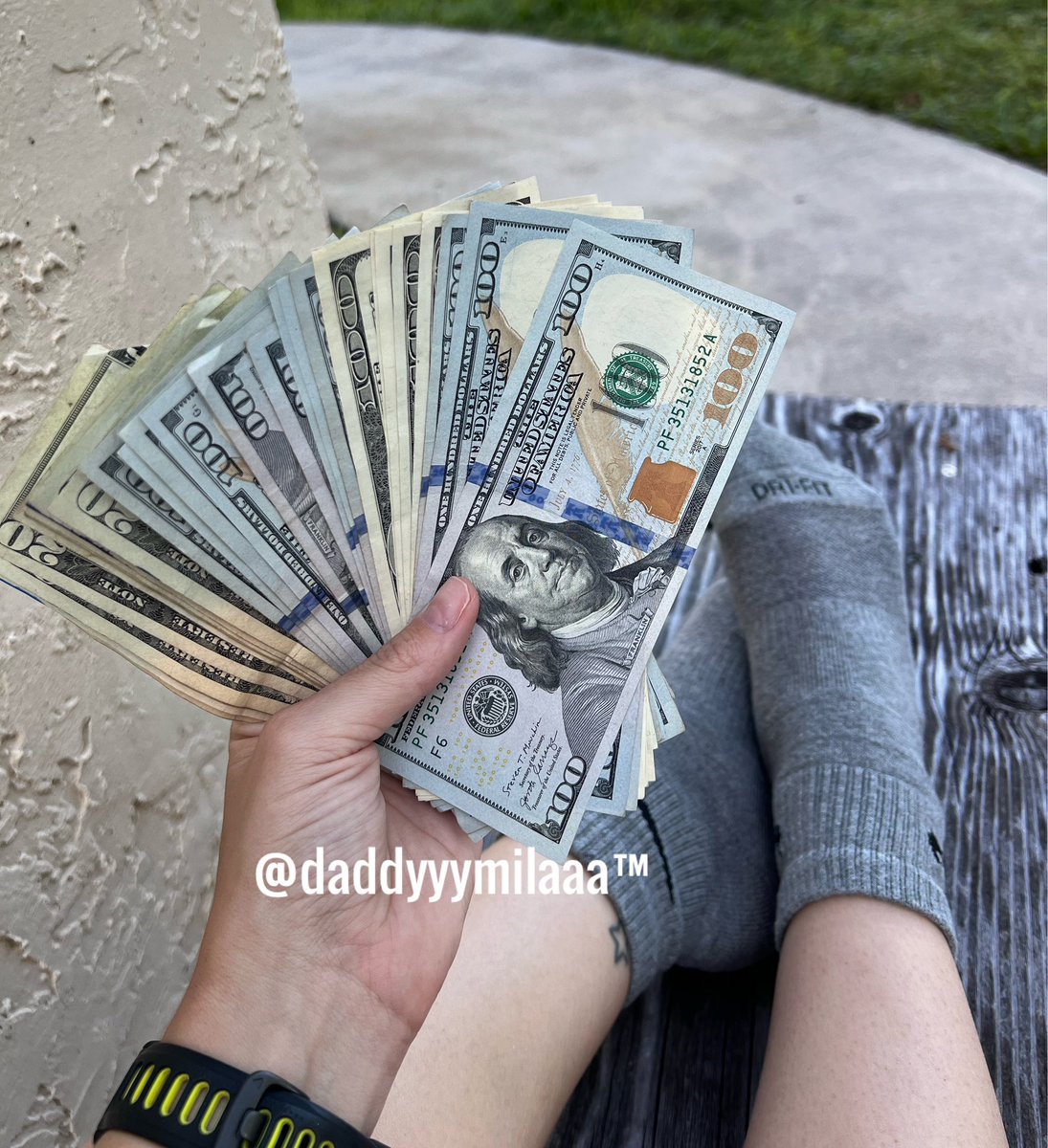 daddyyymilaaa's tweet image. $2K post run cash meet