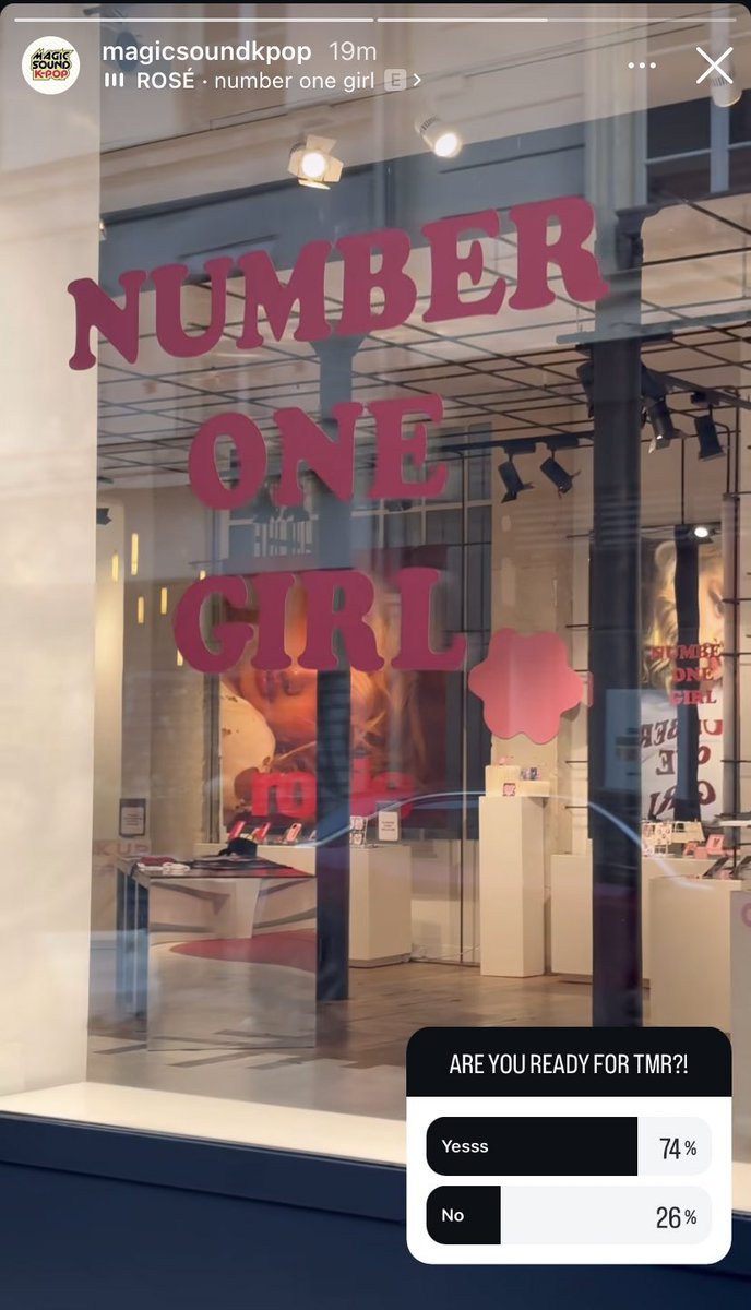 ihatedozens's tweet image. DON’T FUCKING PLAY IS ROSÉ GONNA GO TO THE PARIS POPUP?????
#ROSÉ @numberoneHQ