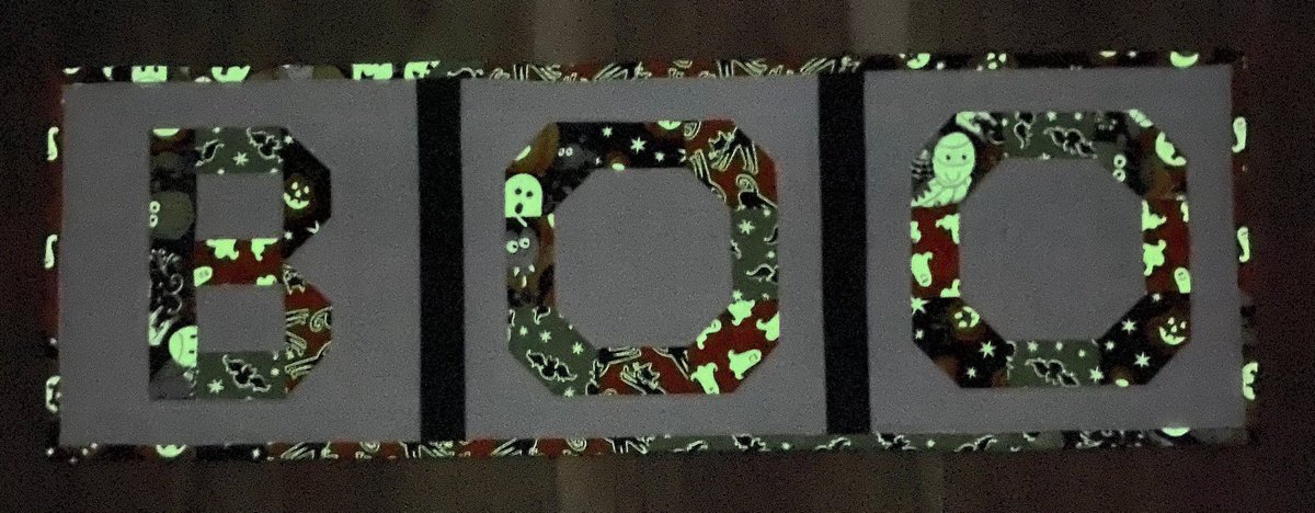 CatReal's tweet image. Glow in the Dark Halloween Tablerunner. foreverhomequilts.etsy.com/listing/128200… #etsy #halloween #boo #ghost #table #decor #home #haunted #glowinthedark #fun