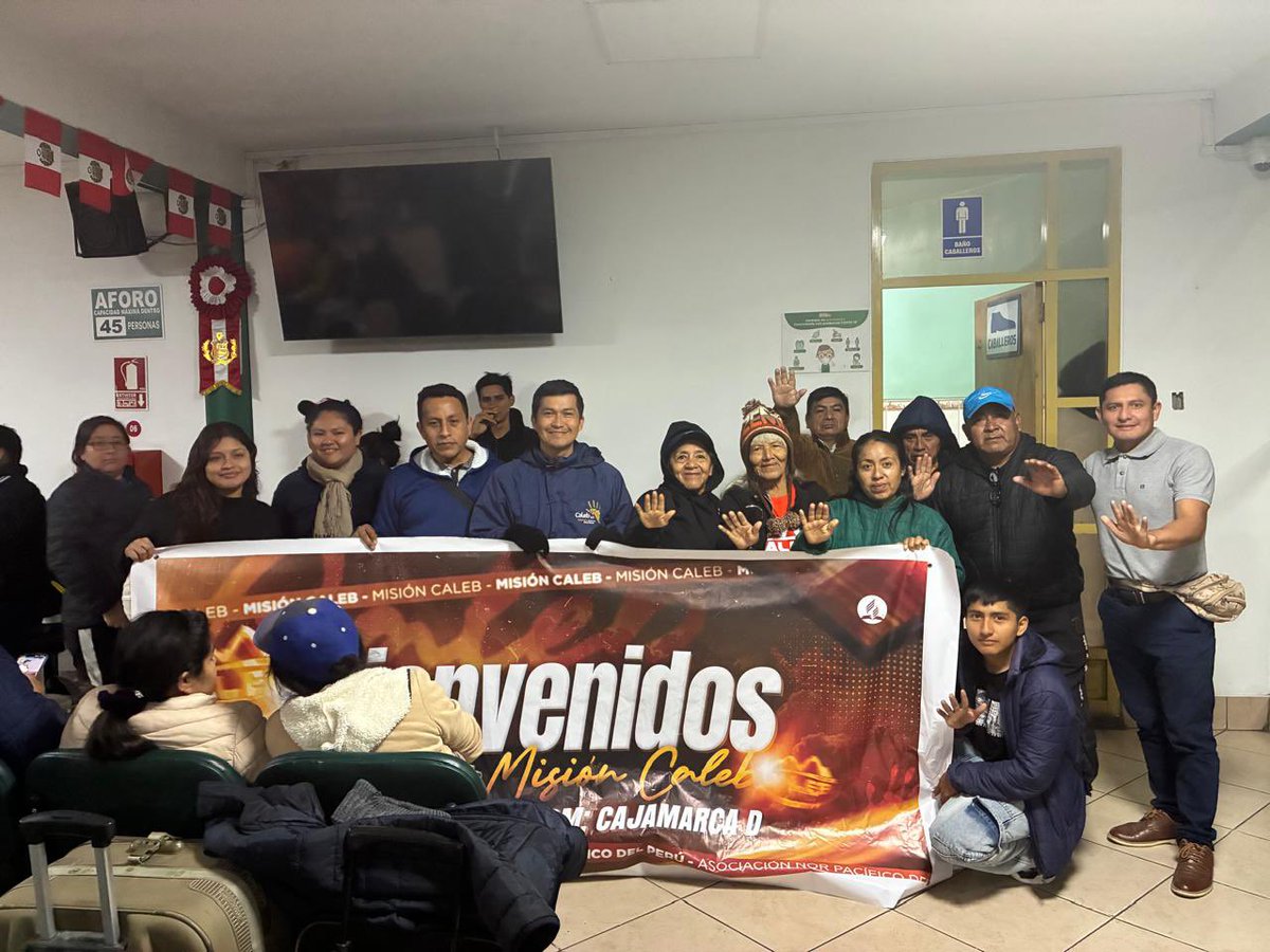 AdventistasMPN's tweet photo. ✋🏼🧡 ¡En Cajamarca ya estamos en #ModoCaleb! Dispuestos a dejar huella en el corazón de quienes escucharán la Palabra de Dios. 🙏🏼
#MisionCaleb2025 #MarcasParaSiempre #GeneraciónMisionera https://t.co/iH0EJcm4cY