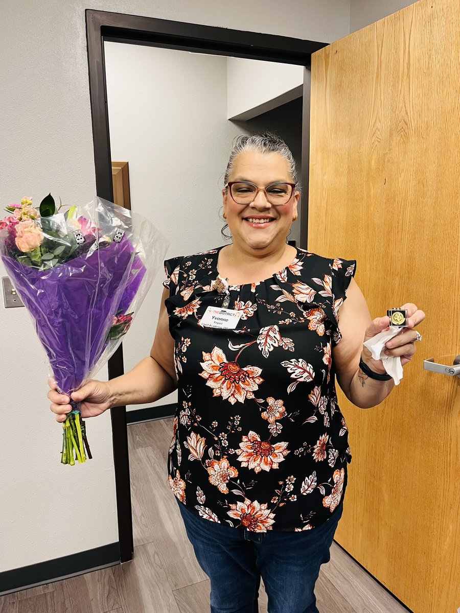 Brenda Chacon-Robles, Ed.D. (@brendachr1) on Twitter photo Please join me in congratulating <a href="/yvonnemyepez/">Yvonne M Yepez</a> on her 30 years of service to #THEDISTRICT! She is the best administrative assistant anyone could ask for. Thank you for your dedicated service.❤️ Please join me in congratulating <a href="/yvonnemyepez/">Yvonne M Yepez</a> on her 30 years of service to #THEDISTRICT! She is the best administrative assistant anyone could ask for. Thank you for your dedicated service.❤️