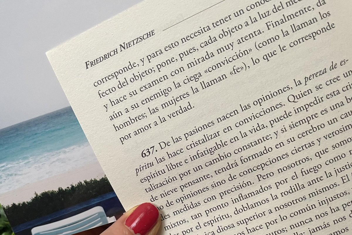 myriromance's tweet image. “ De las pasiones nacen las opiniones, la pereza del espíritu las hace cristalizar en convicciones.”
-F. N.