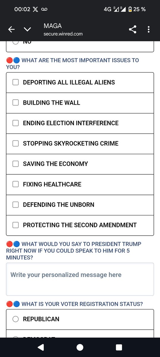 vinceflibustier's tweet image. Premier mail depuis longtemps de la campagne Trump pour répondre à un &quot;sondage&quot; si j&apos;ai voté pour Trump. 🤷Avec formulaire qui permet de donner pour la campagne de Trump... Qui ne peut plus être candidat.