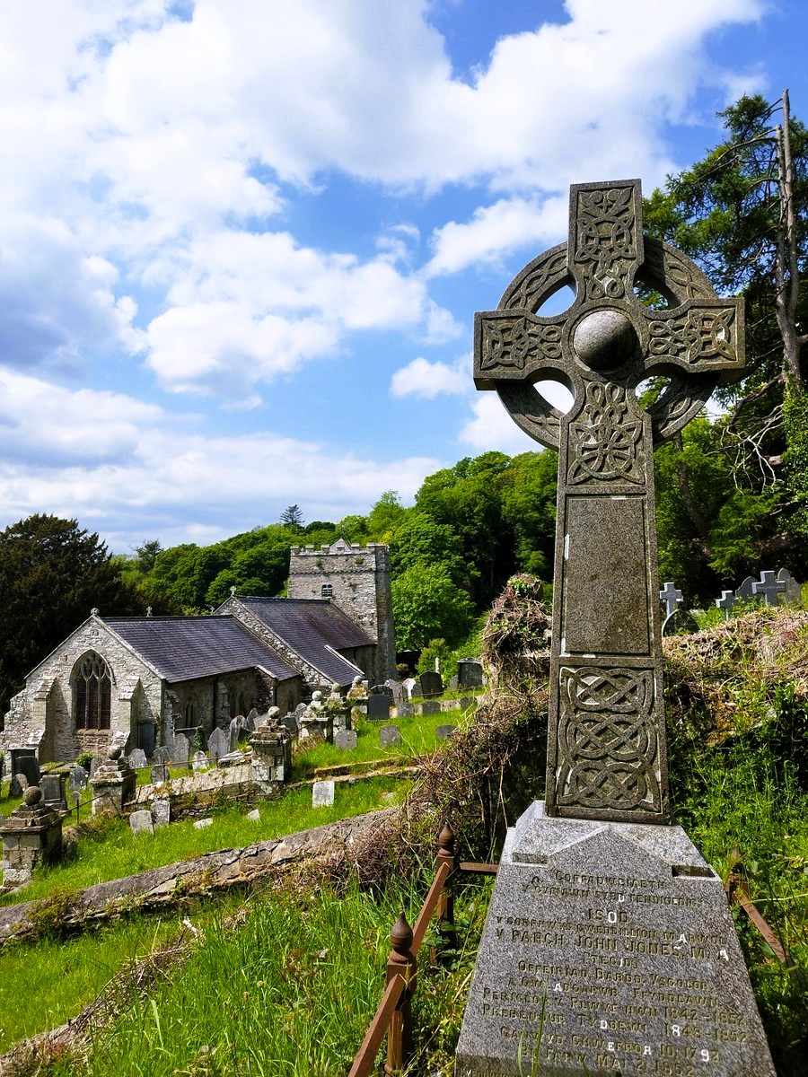 NorthernTomato's tweet image. #SteepleSaturday 
St Brynach&apos;s Church, Nevern, Wales