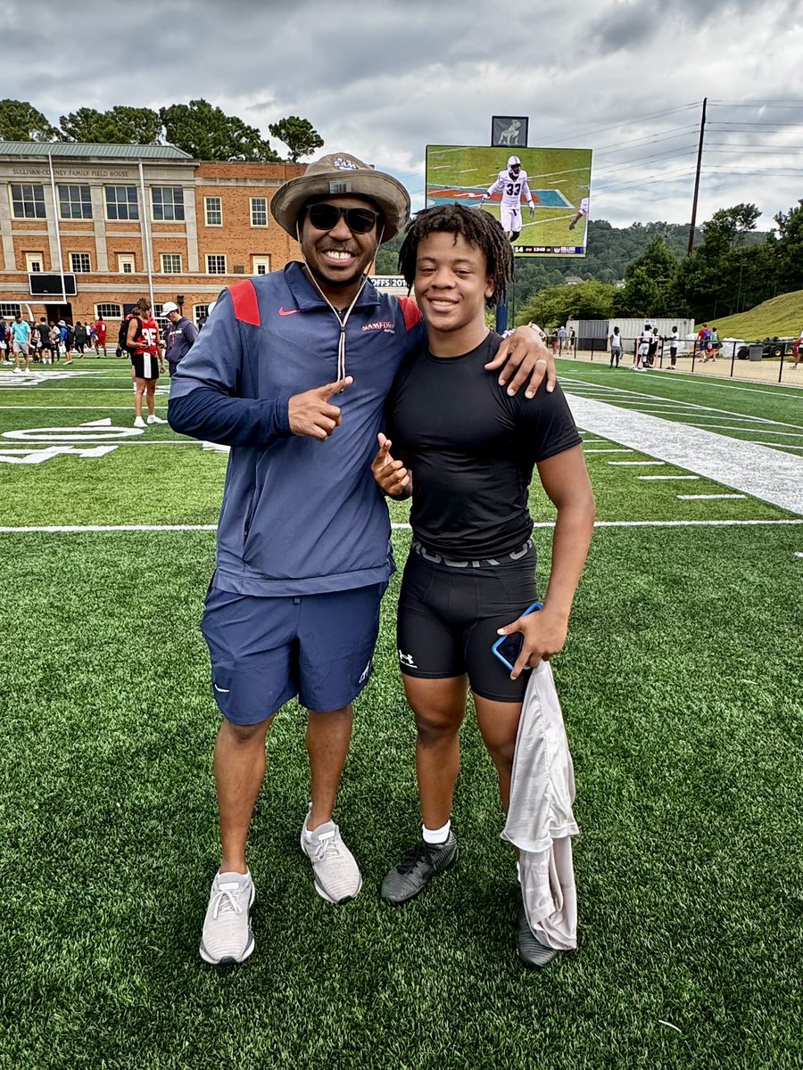 jrk_williams's tweet image. Had a great day @SamfordFootball yesterday! Didn’t allow any receptions on almost 15 reps in 1 on 1’s. Thank you Coach @RickyTurner19 for the invite! @BucsFootball @RecruitHoover @coachCEnglish @Coach_Reeves21 @samwilloughby22 @HallTechSports1 @AL7AFootball @jbwoodall271