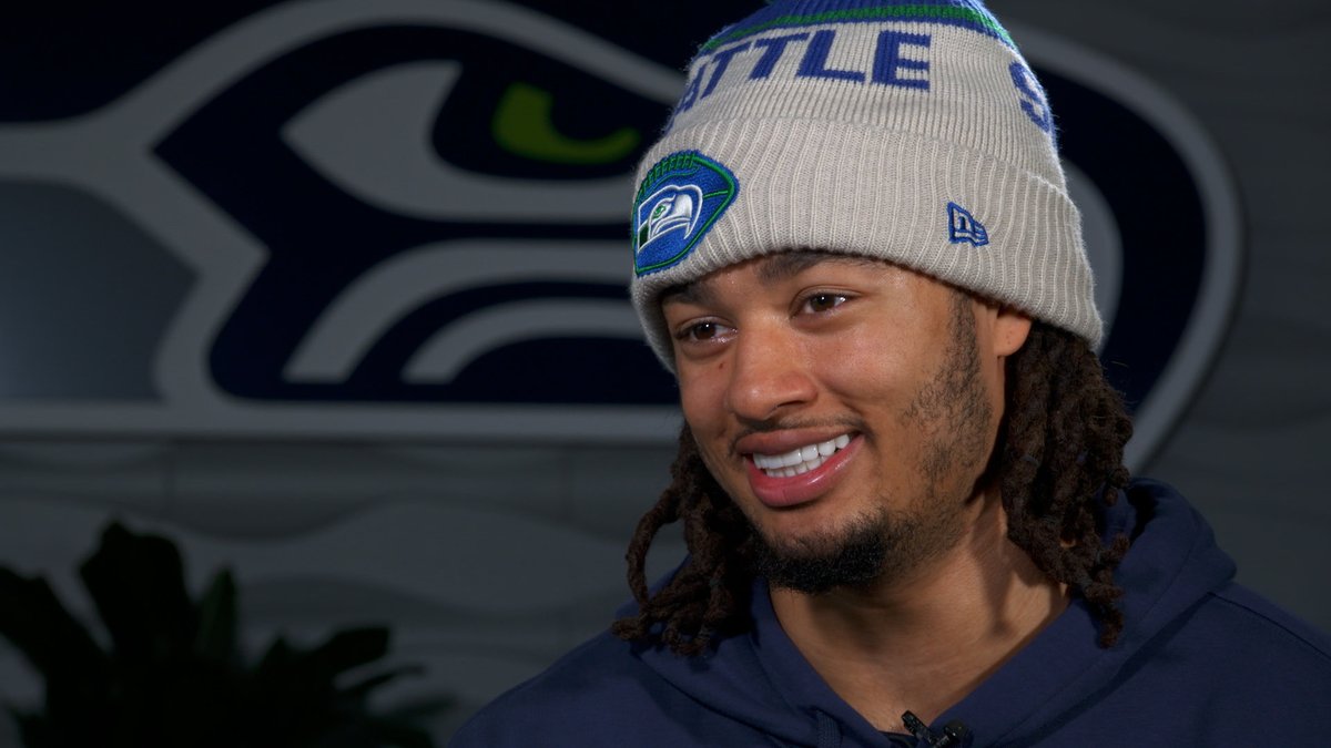 SleeperSeahawks's tweet image. JSN on the new Seahawks rivalries jerseys:
“Even the guys who have no swag will look good out there” 😂😂😂