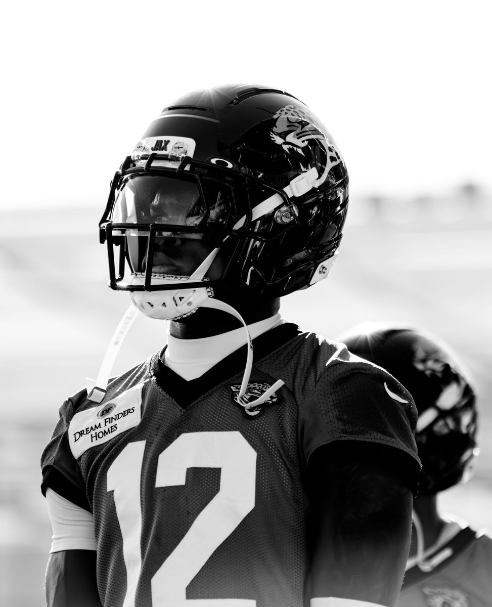 MarcelASJax's tweet image. Back on the Grass. 

@ActionSportsJax | #Jaguars