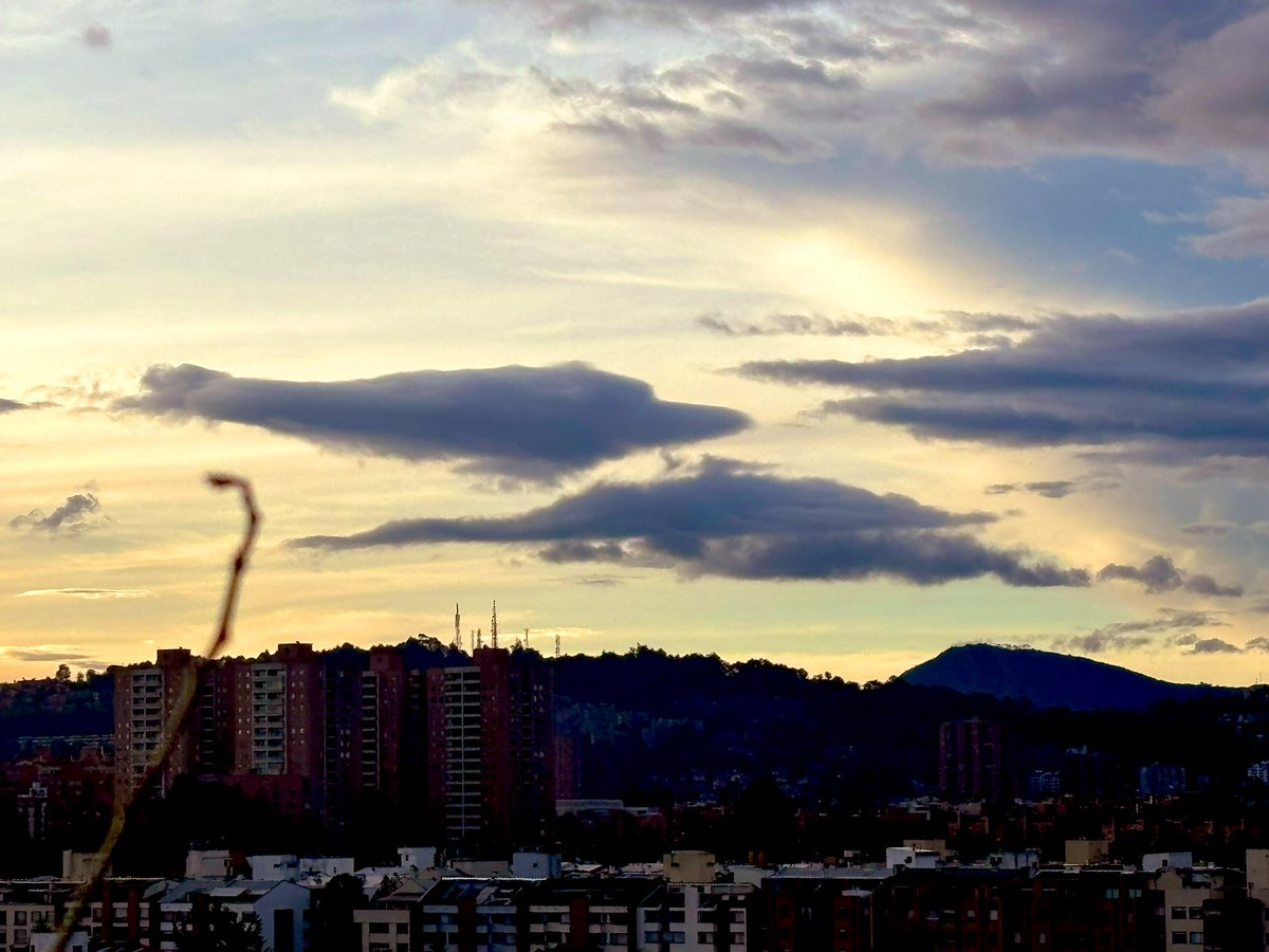 elcarlosjuan's tweet image. Navegando ….
