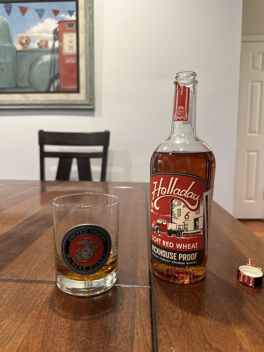 RussellMildner's tweet image. This Holladay Soft Red Wheat Rickhouse Proof is a really nice pout at 119.8 proof. It starts with a solid oaky taste the quickly transitions to a somewhat sweet cedar flavor. The spice on it is nice and it flows into a sweet tart finish that lasts. 8.6/10