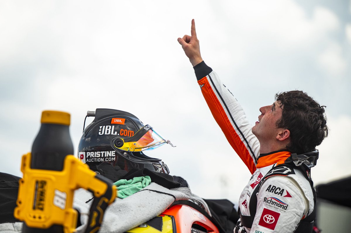 JoeGibbsRacing's tweet image. .@BrentCrews11 WINS at @RaceIRP!
His third win of the year! 🥇🥇🥇
@JBLaudio | @ARCA_Racing