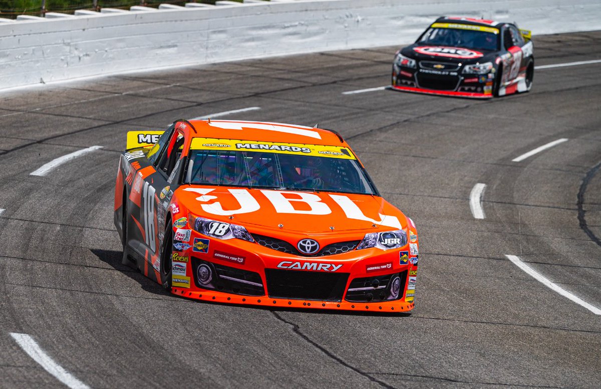 JoeGibbsRacing's tweet image. .@BrentCrews11 WINS at @RaceIRP!
His third win of the year! 🥇🥇🥇
@JBLaudio | @ARCA_Racing